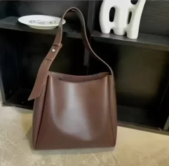 Tote Brown Stylish Spacious Travel Gorgeous Alluring Handbag